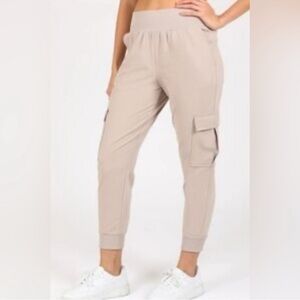 Sincerely Jules Cargo Joggers Size Med Cozy Stlyish